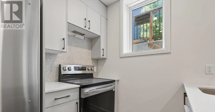 B-608 Tweedsmuir Avenue, Ottawa, ON, K1Z 5P3 - 7