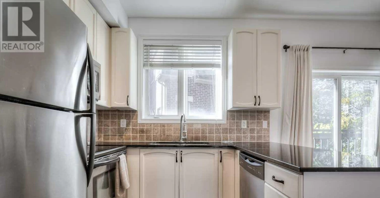 72 River Street, Toronto, ON, M5A 3N9 - 3