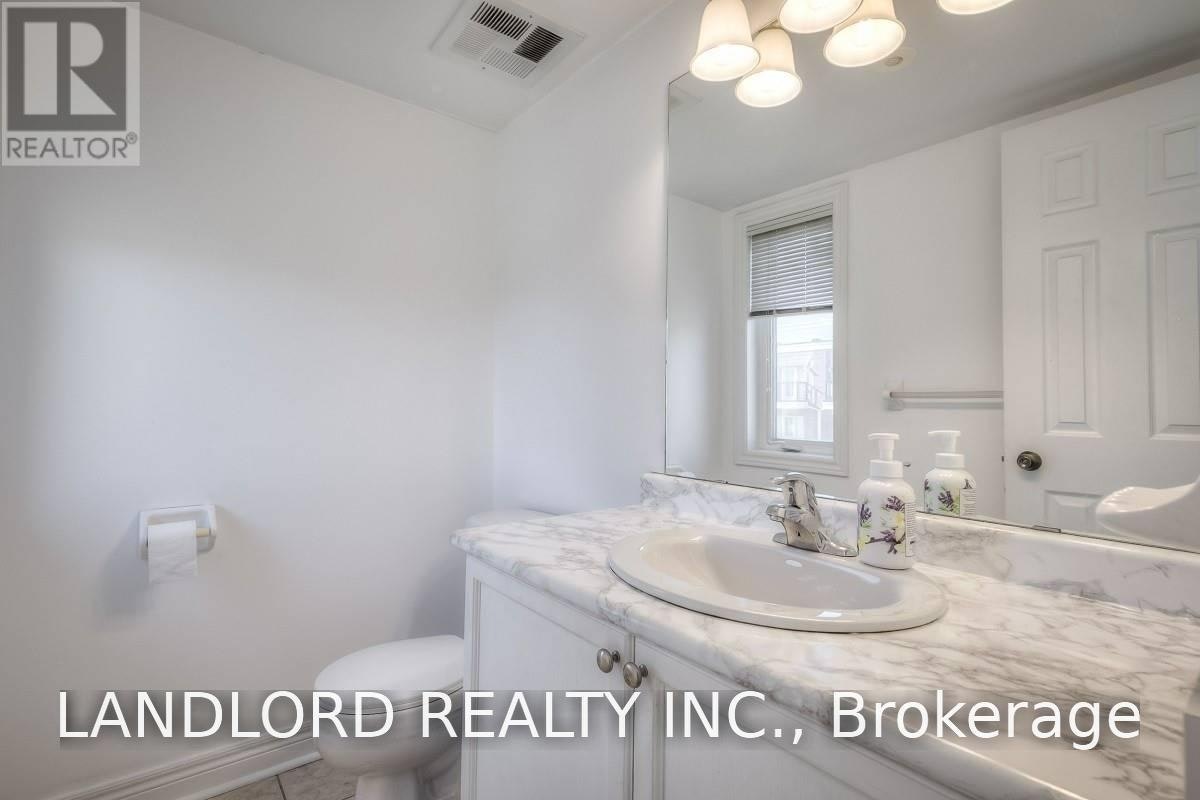 72 River Street, Toronto, ON, M5A 3N9 - 10