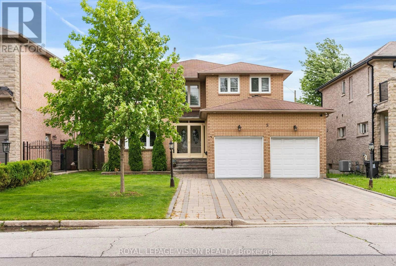 5 Anson Avenue, Toronto, ON, M1M 1X2
