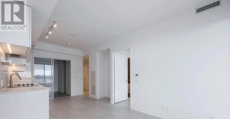 1706-898 Portage Parkway, Vaughan, ON, L4K 0J6 - 7