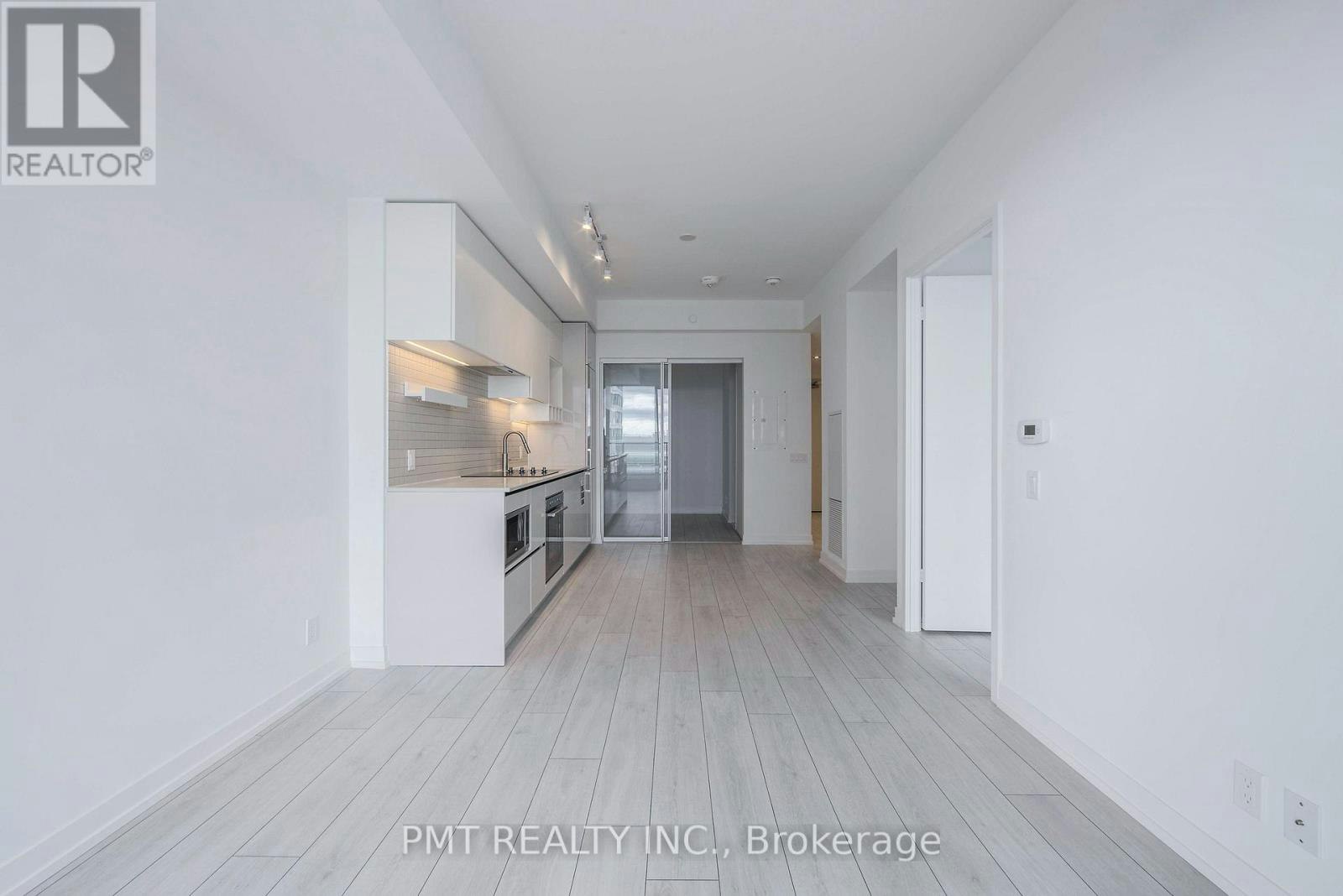 1706-898 Portage Parkway, Vaughan, ON, L4K 0J6 - 9