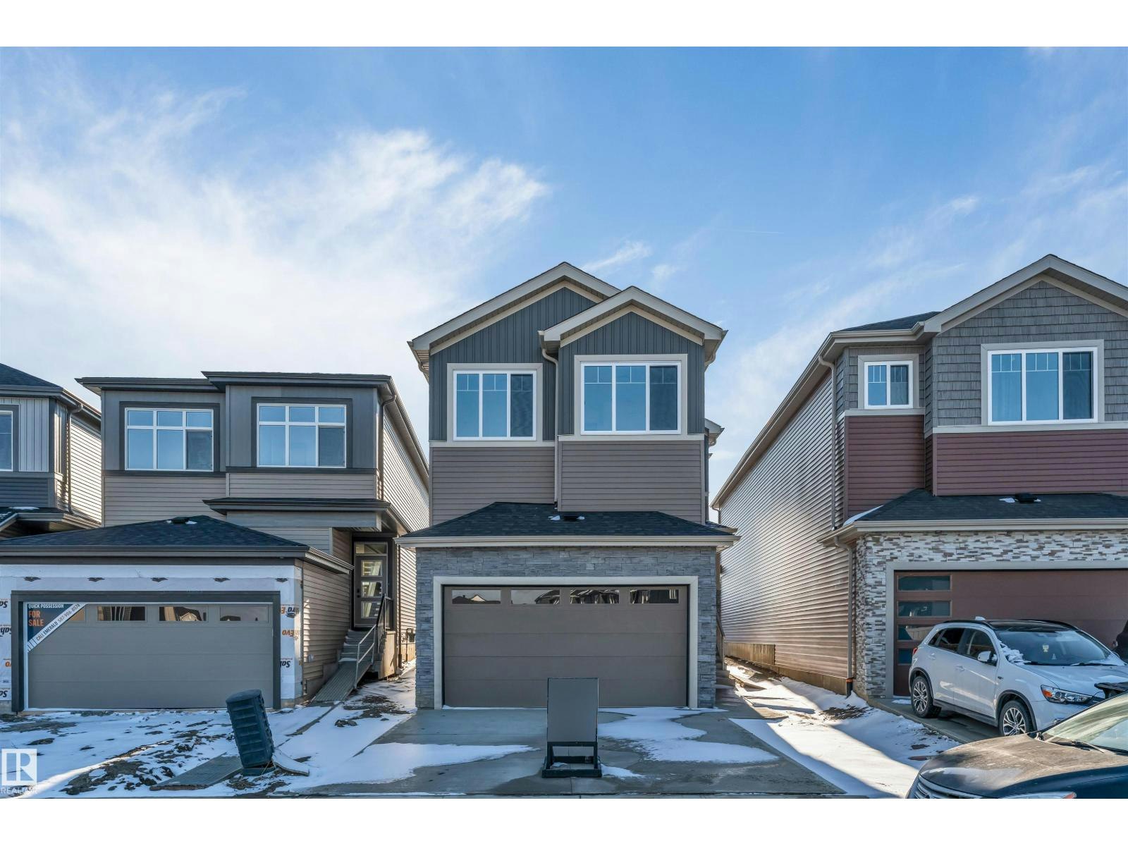 8035 228 Street NW, Edmonton, AB, T5T 7X8
