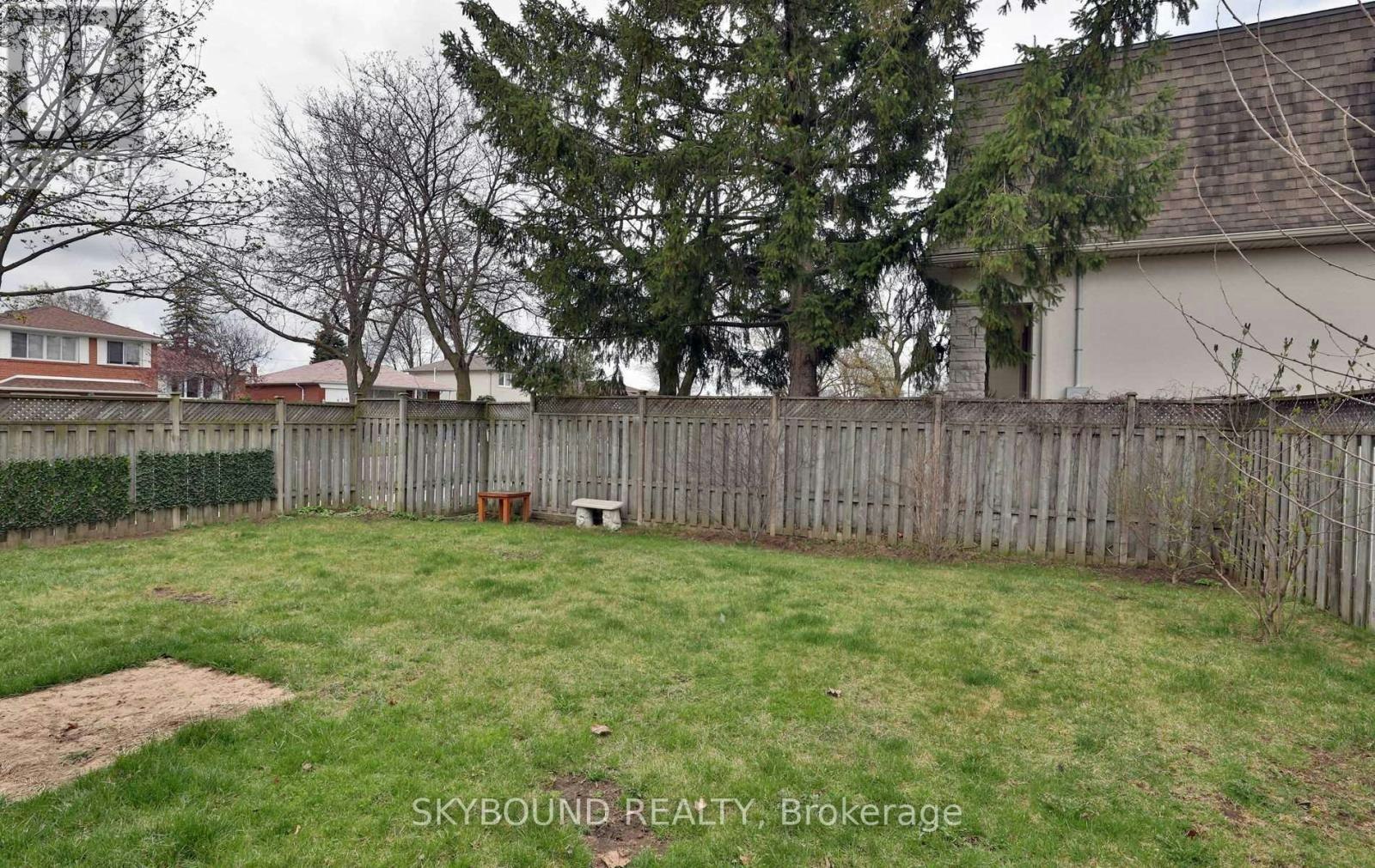 3614 Holden (Unit 1 Crescent, Mississauga, ON, L5A 2V8 - 17