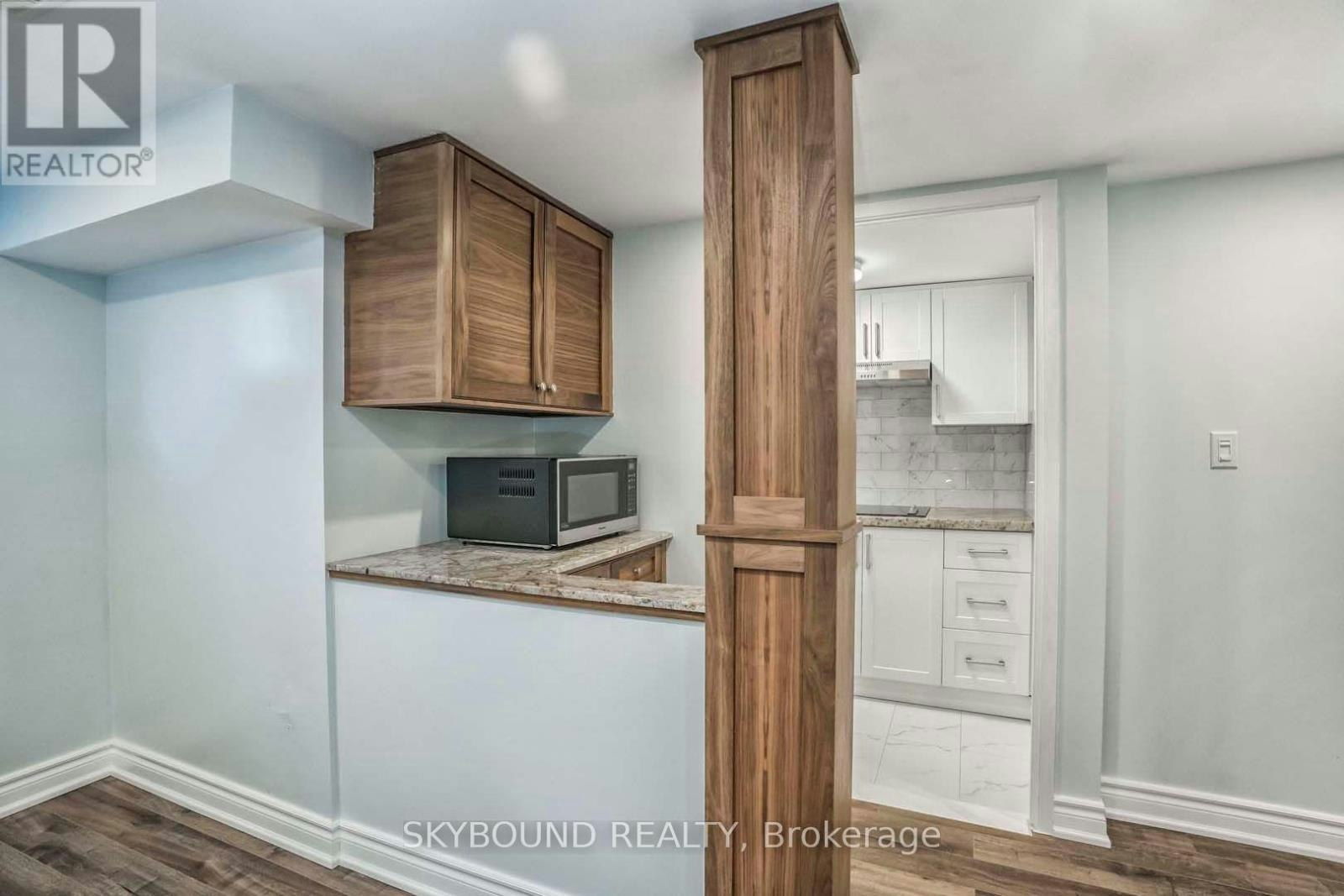 3614 Holden (Unit 1 Crescent, Mississauga, ON, L5A 2V8 - 9