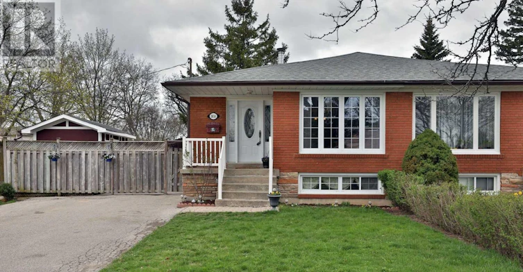 3614 Holden (Unit 1 Crescent, Mississauga, ON, L5A 2V8