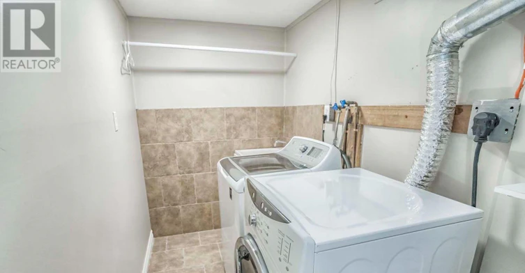 3614 Holden (Unit 1 Crescent, Mississauga, ON, L5A 2V8 - 14