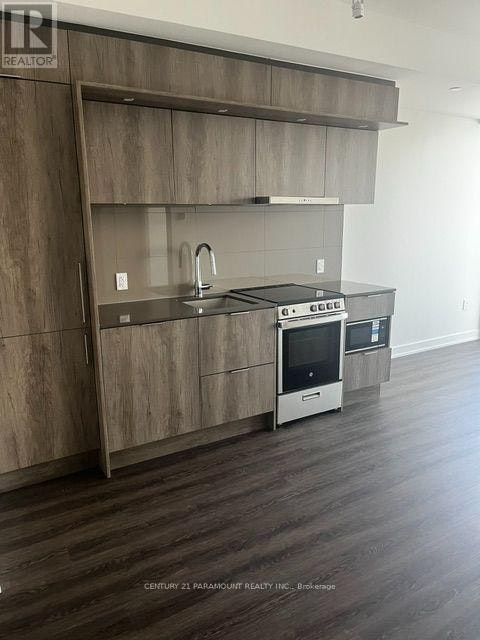 2307-448 Burnhamthorpe Road W, Mississauga, ON, L5B 0R4 - 8