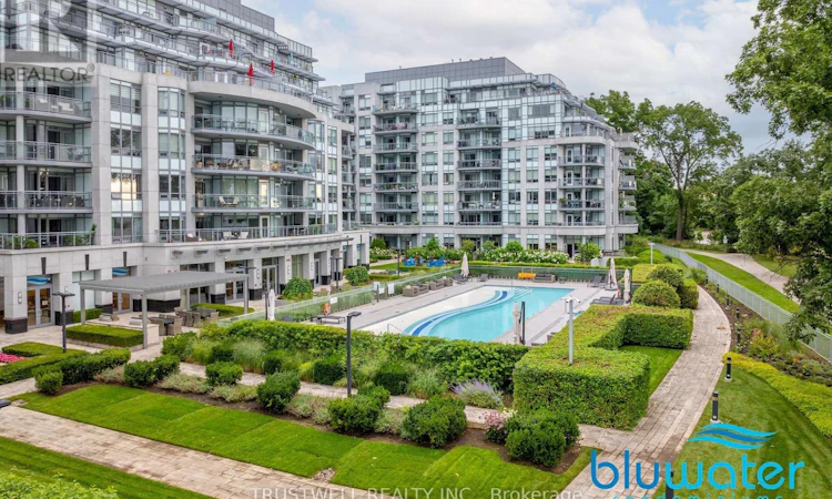 720-3500 Lakeshore Road W