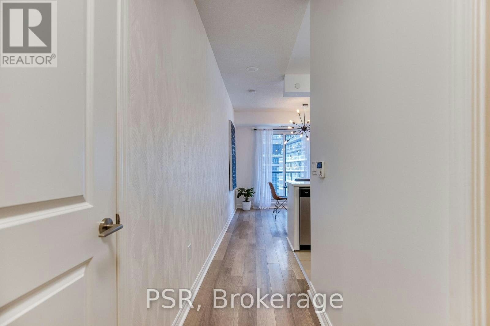 905-39 Annie Craig Drive, Toronto, ON, M8V 0H1 - 3