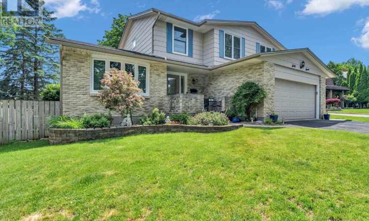 67 Bartlett Crescent
