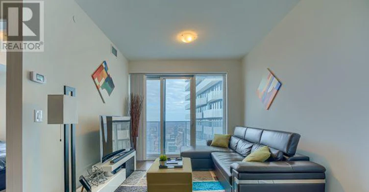 6606-100 Harbour Street, Toronto, ON, M5J 2T5 - 6