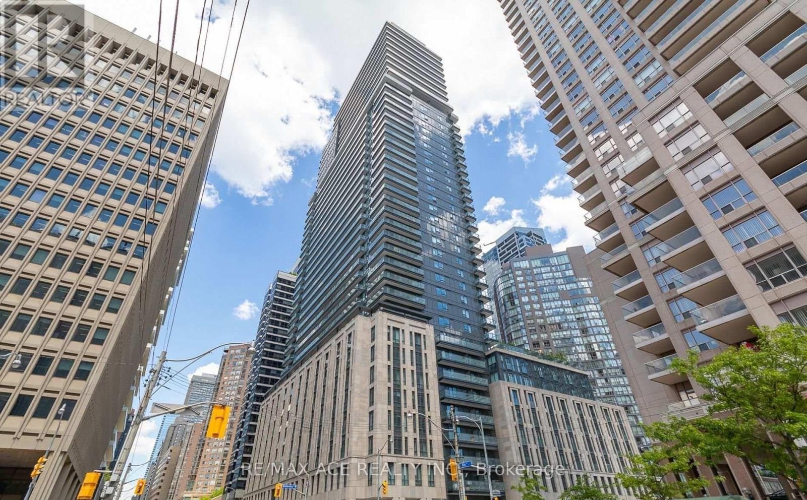 708-955 Bay Street, Toronto, ON, M5S 0C6