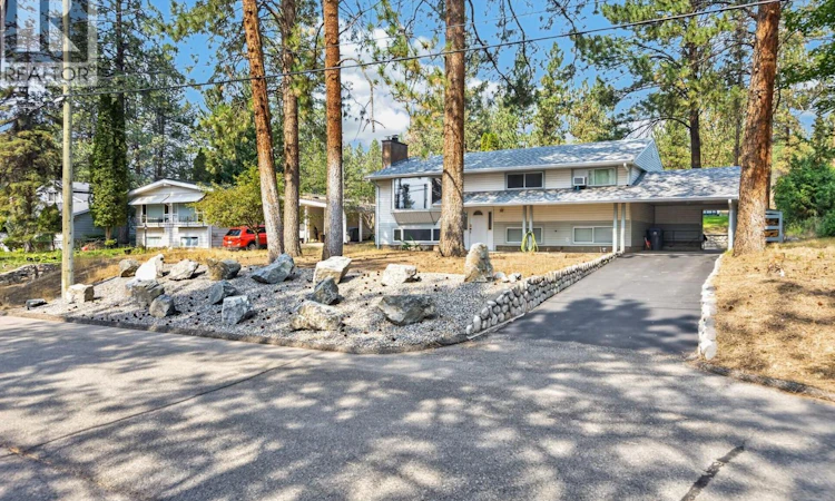 2063 Castillou Crescent