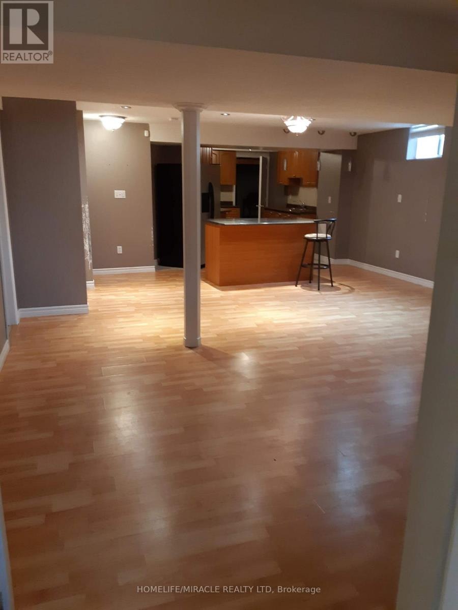 21 Mario Street, Brampton, ON, L6P 1N1 - 3