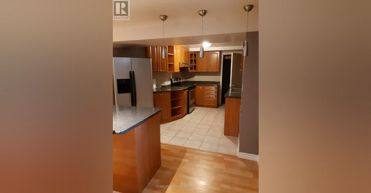 21 Mario Street, Brampton, ON, L6P 1N1 - 4