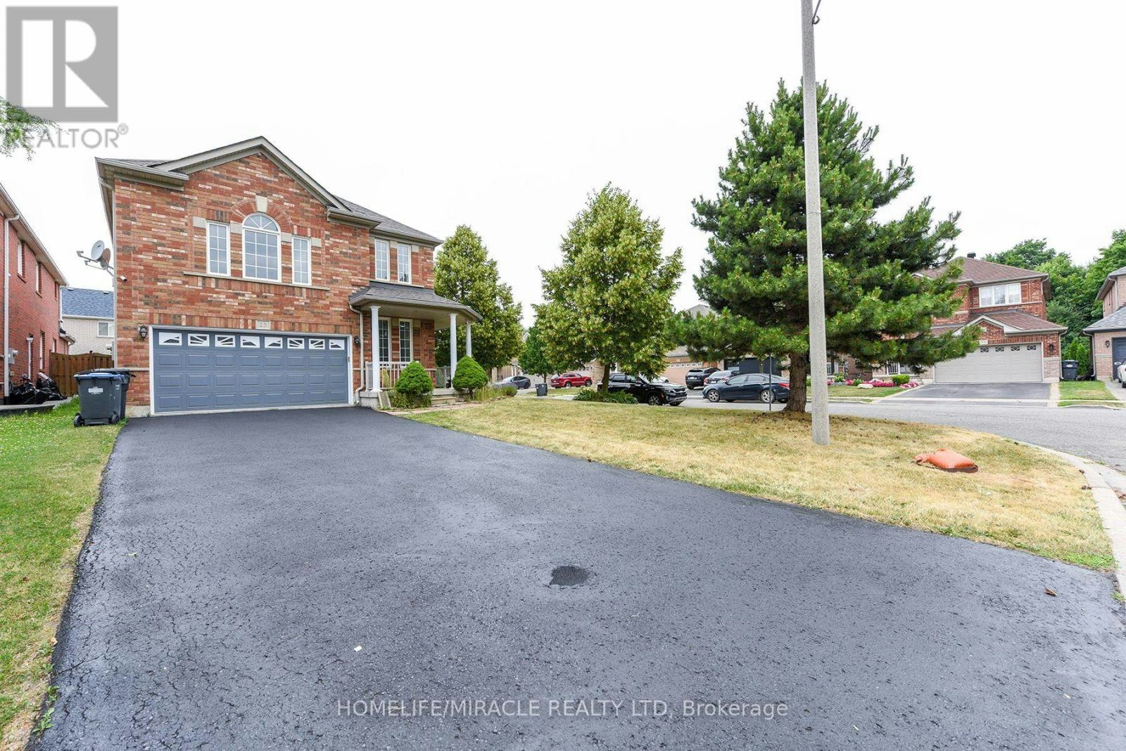 25 Blackcherry Lane, Brampton, ON, L6R 2Y5 - 2