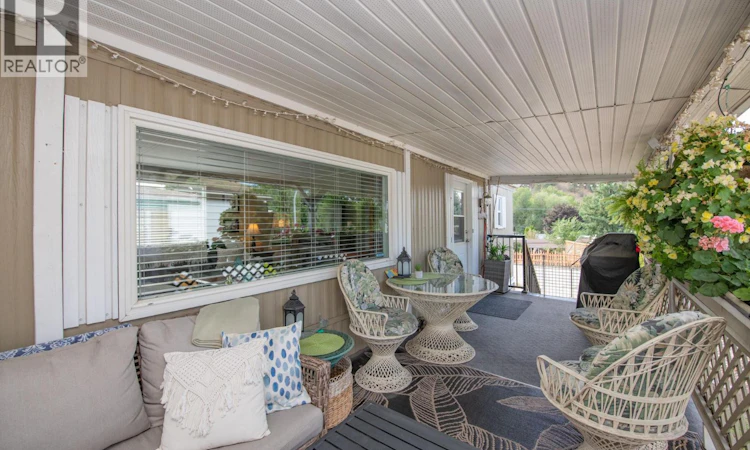 3A-15401 Kalamalka Lake Road
