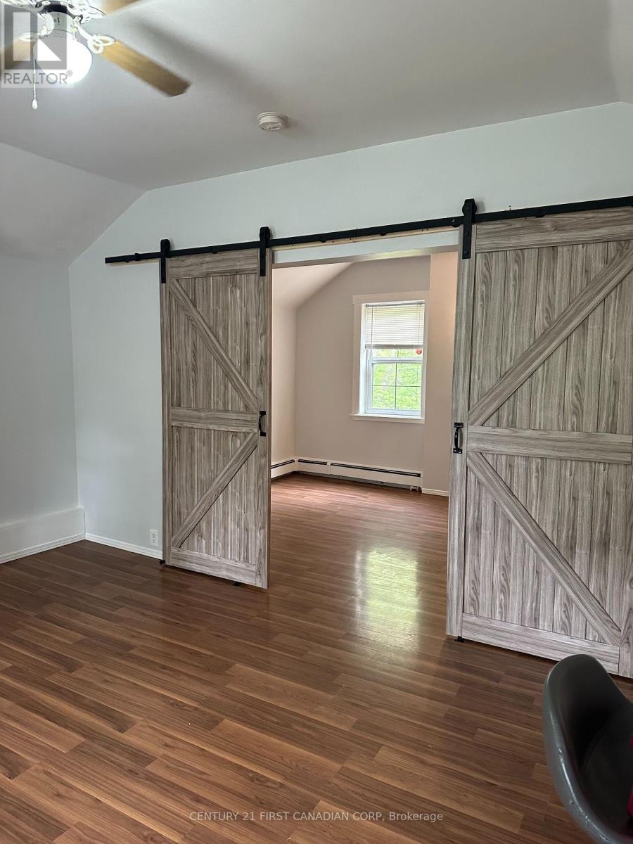 4-1 Waverley Place, London, ON, N6B 2C3 - 3