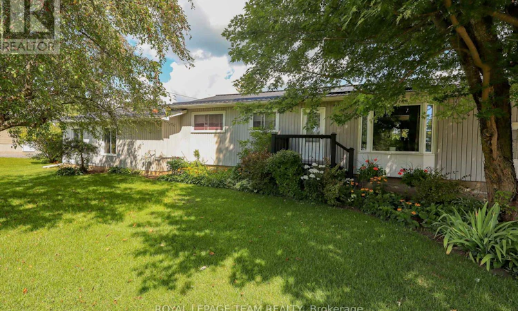 3041 Bridge Street