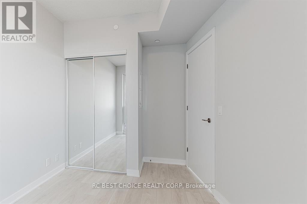 1803-2221 Yonge Street, Toronto, ON, M4S 0B8 - 10