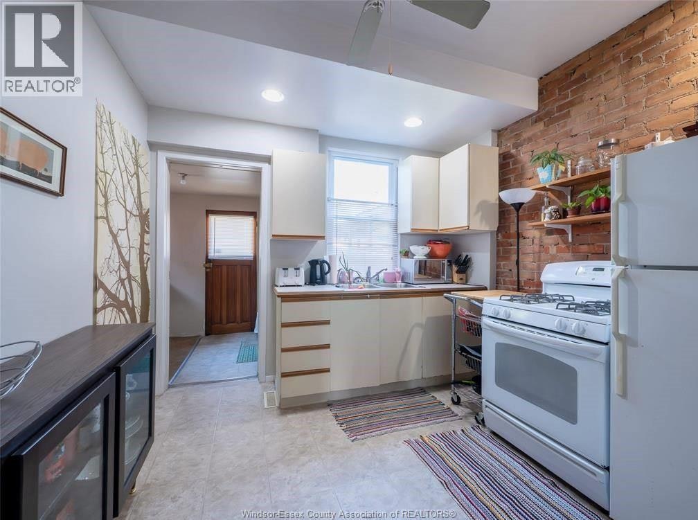 MAIN-1064 Monmouth, Windsor, ON, N8Y 3L7 - 7