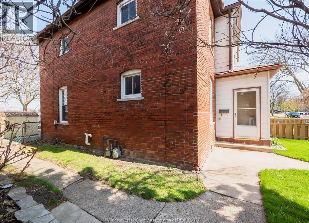 MAIN-1064 Monmouth, Windsor, ON, N8Y 3L7 - 8