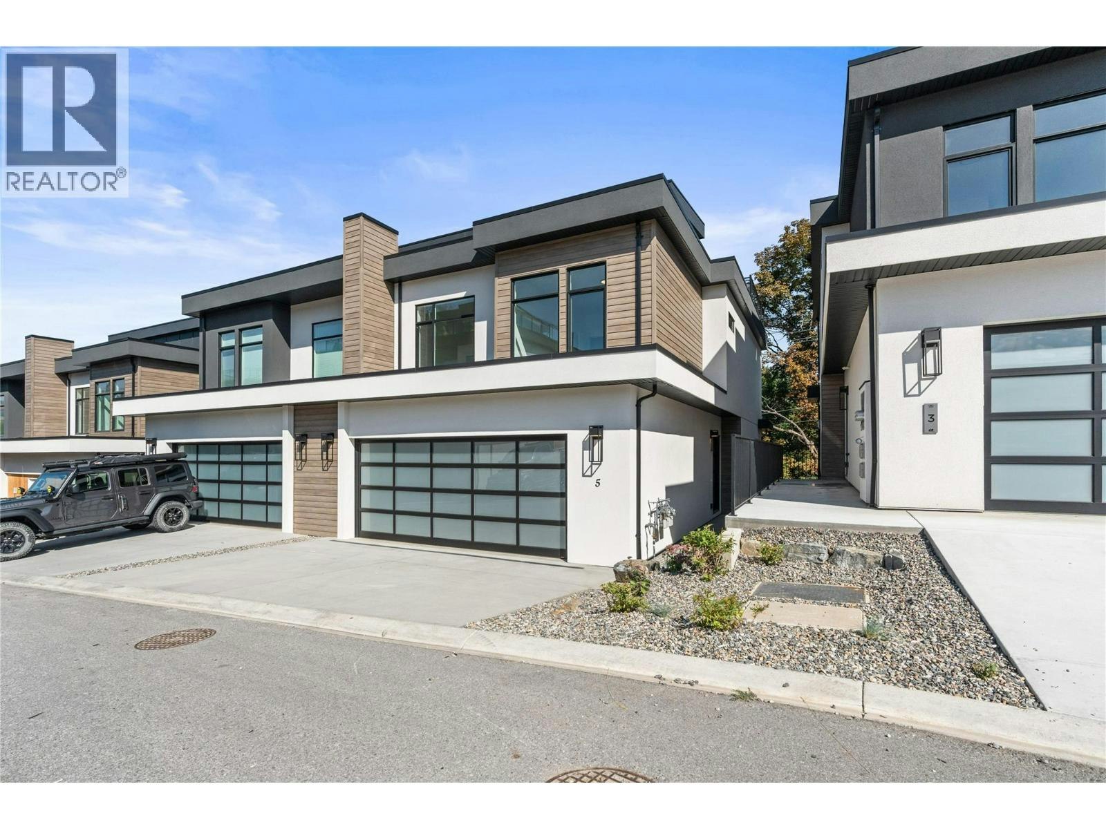 9-7920 Kidston Road, Coldstream, BC, V1B 0B4