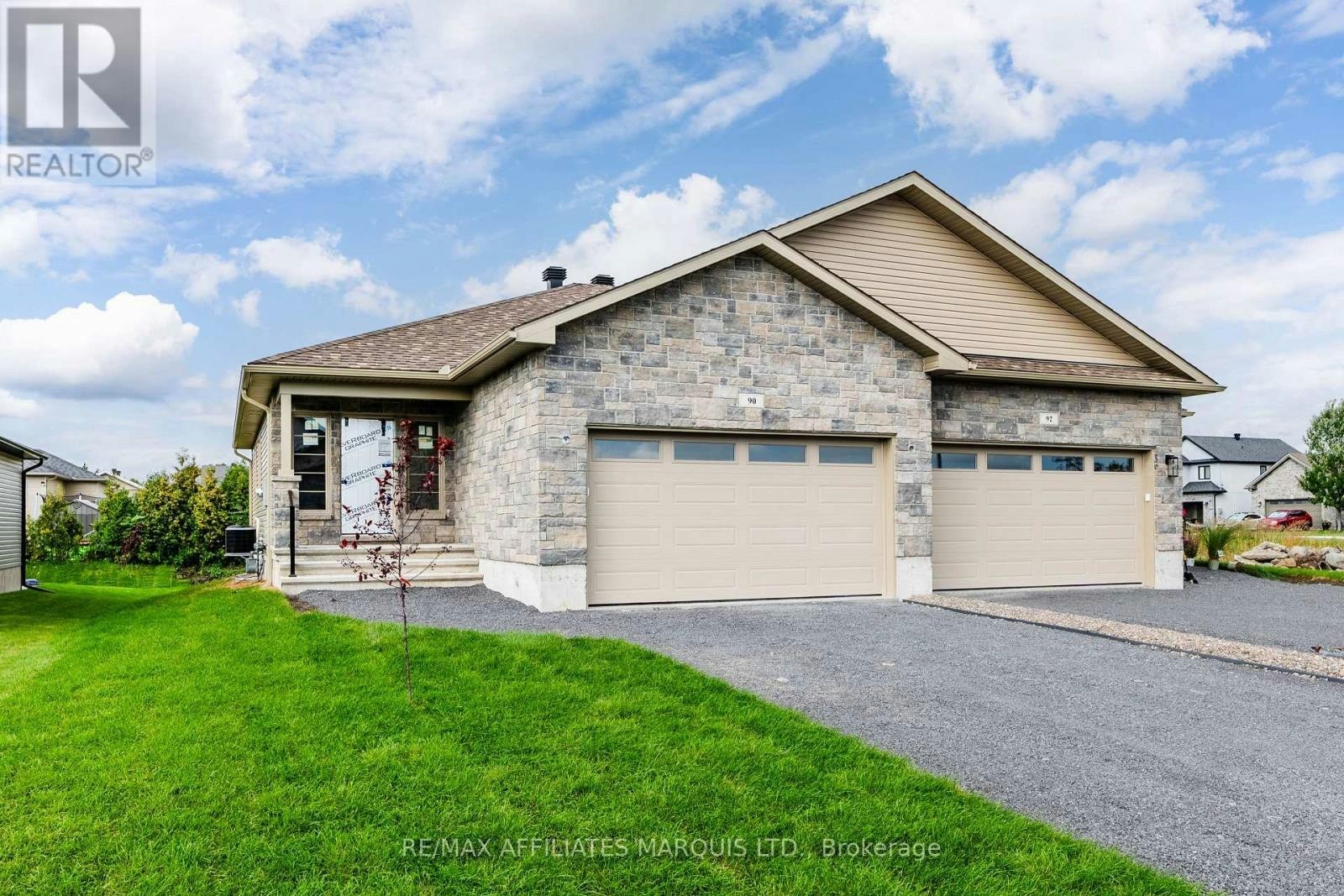 90 Forrester Way, South Stormont, ON, K0C 1P0