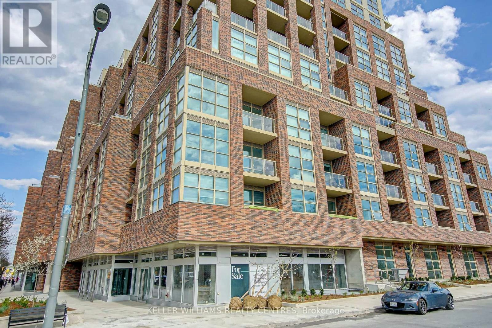 309-1787 St. Clair Avenue W, Toronto, ON, M6N 0B7