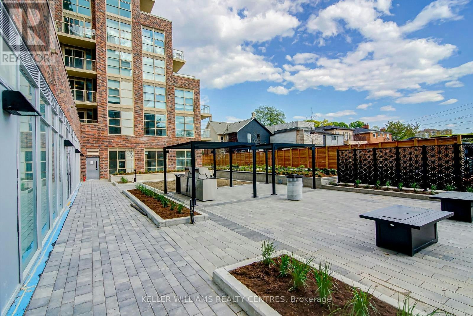309-1787 St. Clair Avenue W, Toronto, ON, M6N 0B7 - 12