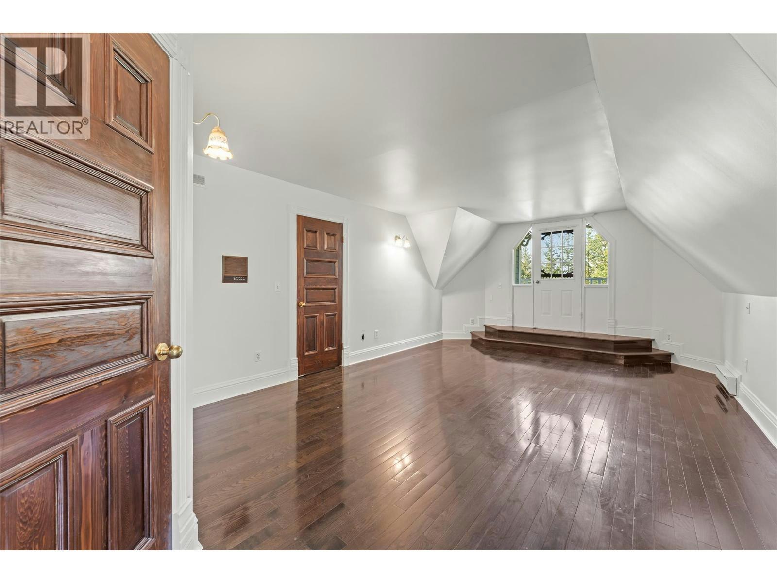 4345 June Springs Road, Kelowna, BC, V1W 4C8 - 33