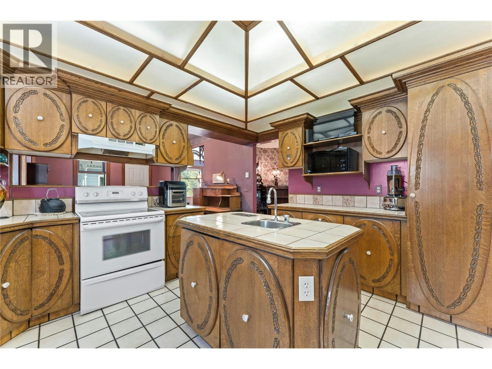 4345 June Springs Road, Kelowna, BC, V1W 4C8 - 14