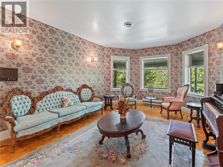 4345 June Springs Road, Kelowna, BC, V1W 4C8 - 9