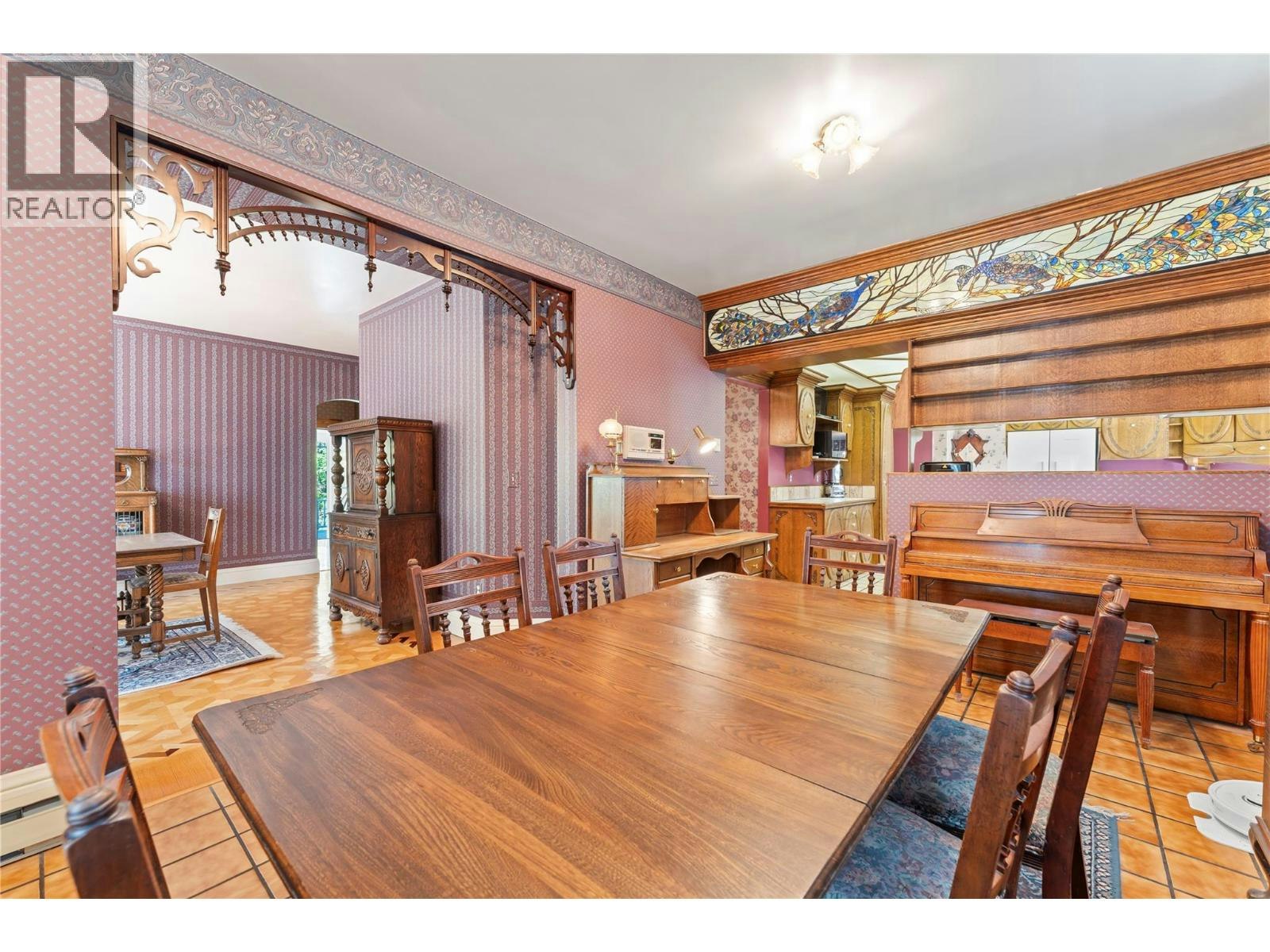 4345 June Springs Road, Kelowna, BC, V1W 4C8 - 23