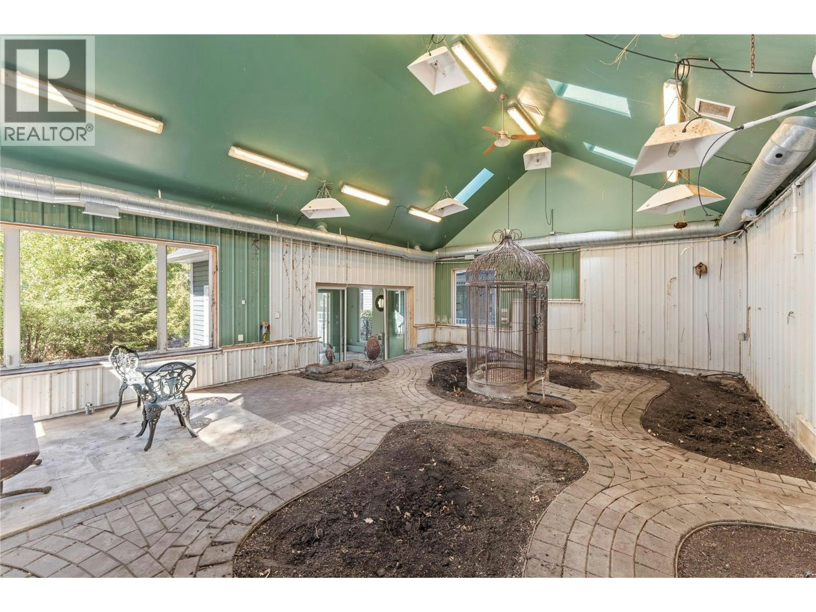 4345 June Springs Road, Kelowna, BC, V1W 4C8 - 73