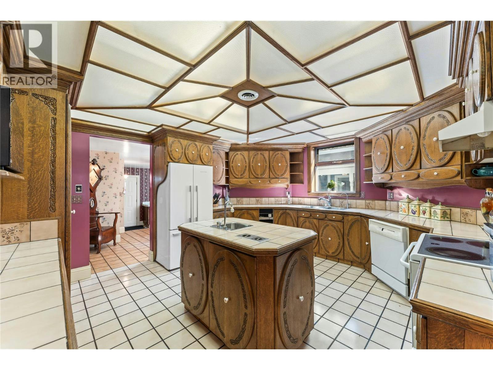 4345 June Springs Road, Kelowna, BC, V1W 4C8 - 16