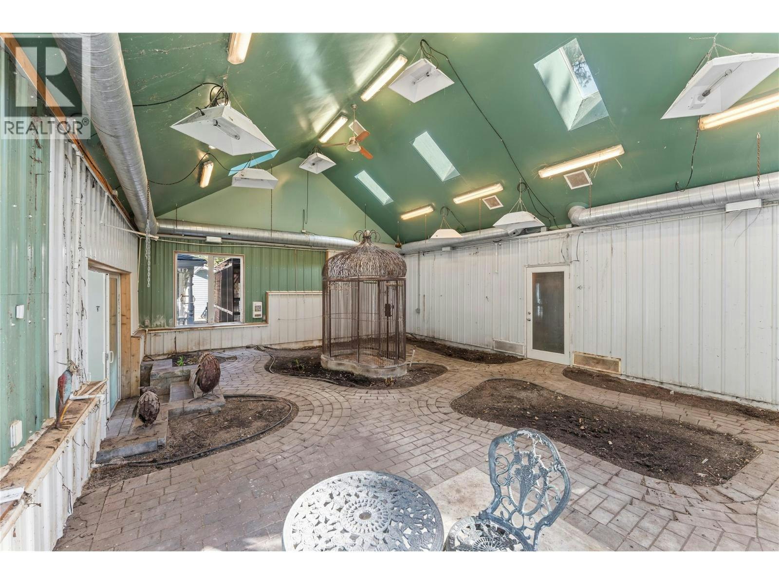 4345 June Springs Road, Kelowna, BC, V1W 4C8 - 75