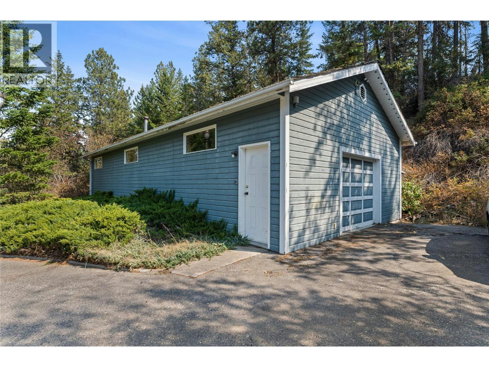 4345 June Springs Road, Kelowna, BC, V1W 4C8 - 56