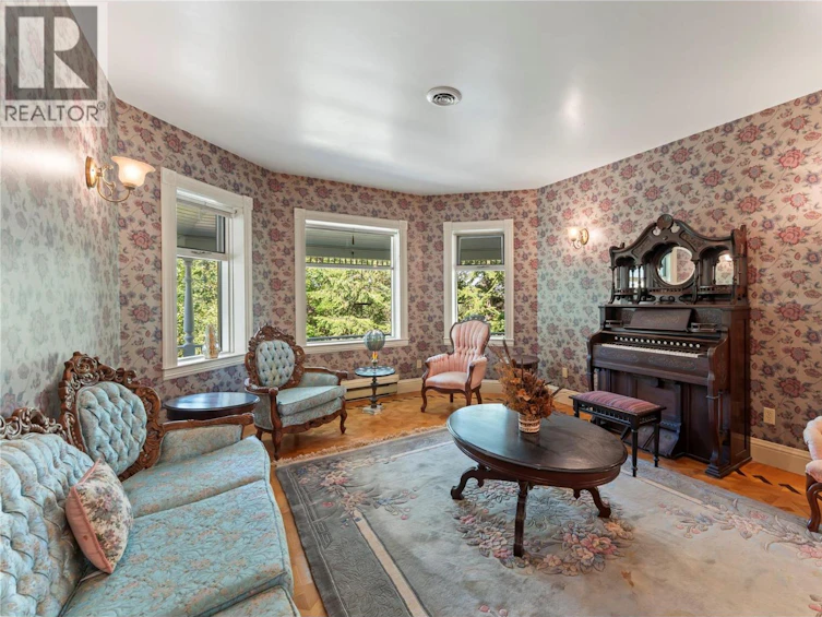 4345 June Springs Road, Kelowna, BC, V1W 4C8 - 8