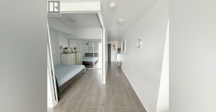 709-297 College Street, Toronto, ON, M5T 0C2 - 3