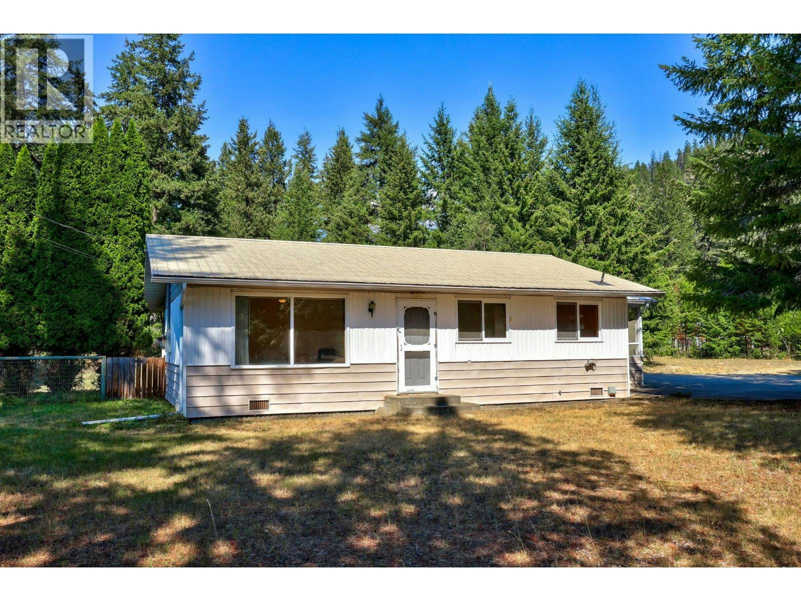 4264 Dunsmuir Road, Barriere, BC, V0E 1E0