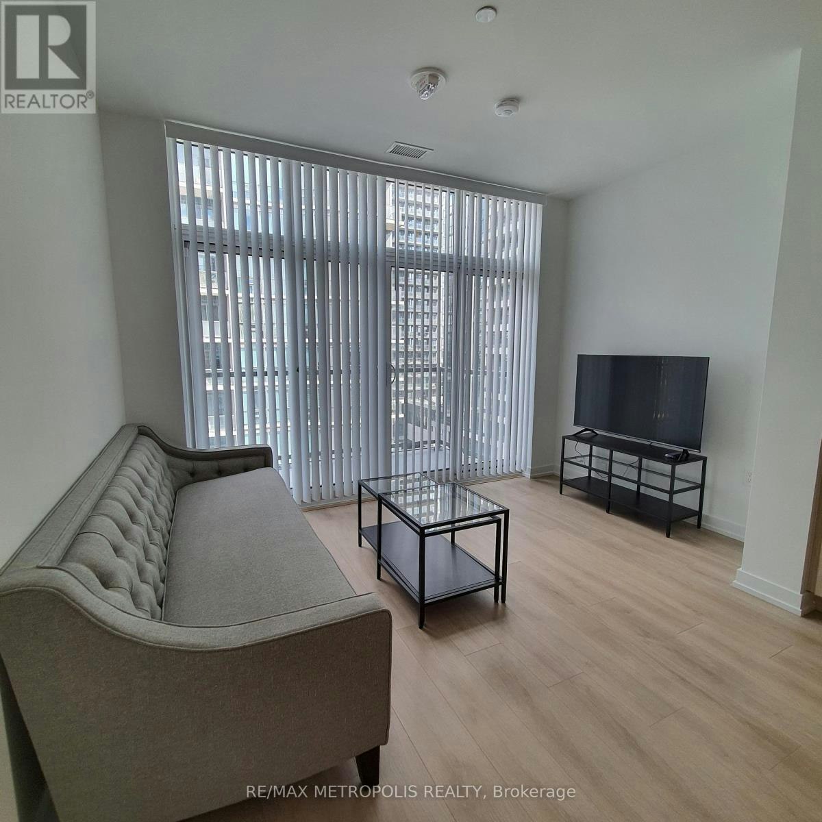 807-1195 The Queensway, Toronto, ON, M8Z 1R7 - 3
