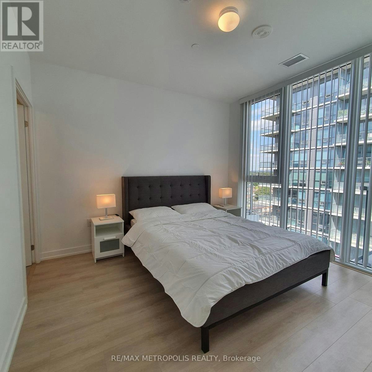 807-1195 The Queensway, Toronto, ON, M8Z 1R7 - 6