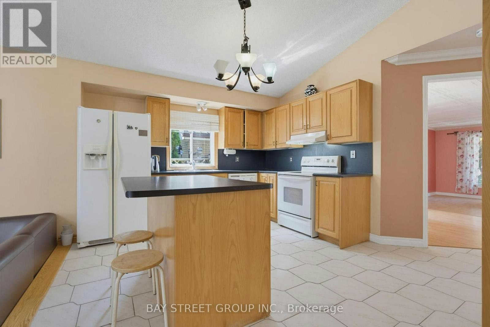 1019 Aldersbrook Road, London, ON, N6G 4L9 - 9