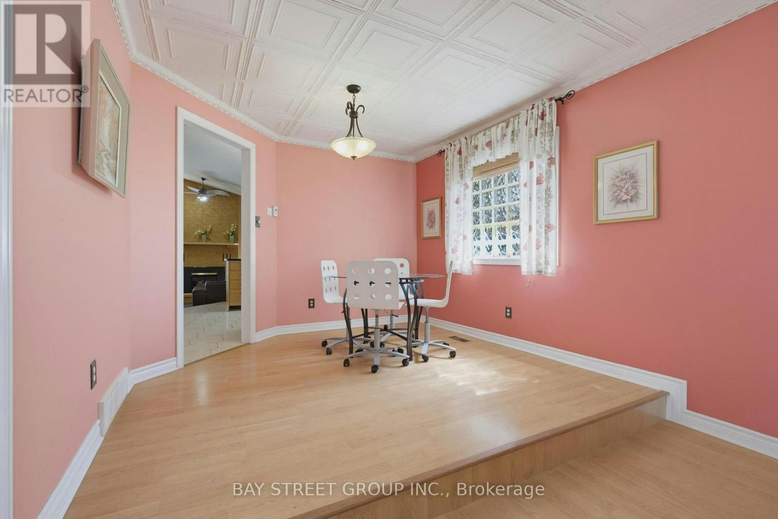 1019 Aldersbrook Road, London, ON, N6G 4L9 - 6