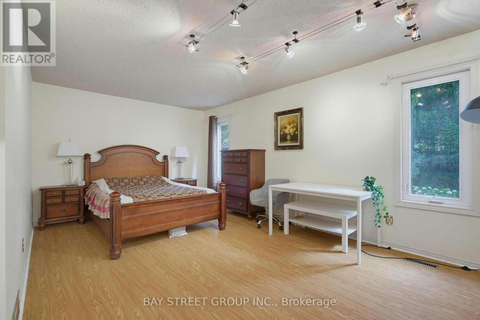 1019 Aldersbrook Road, London, ON, N6G 4L9 - 18