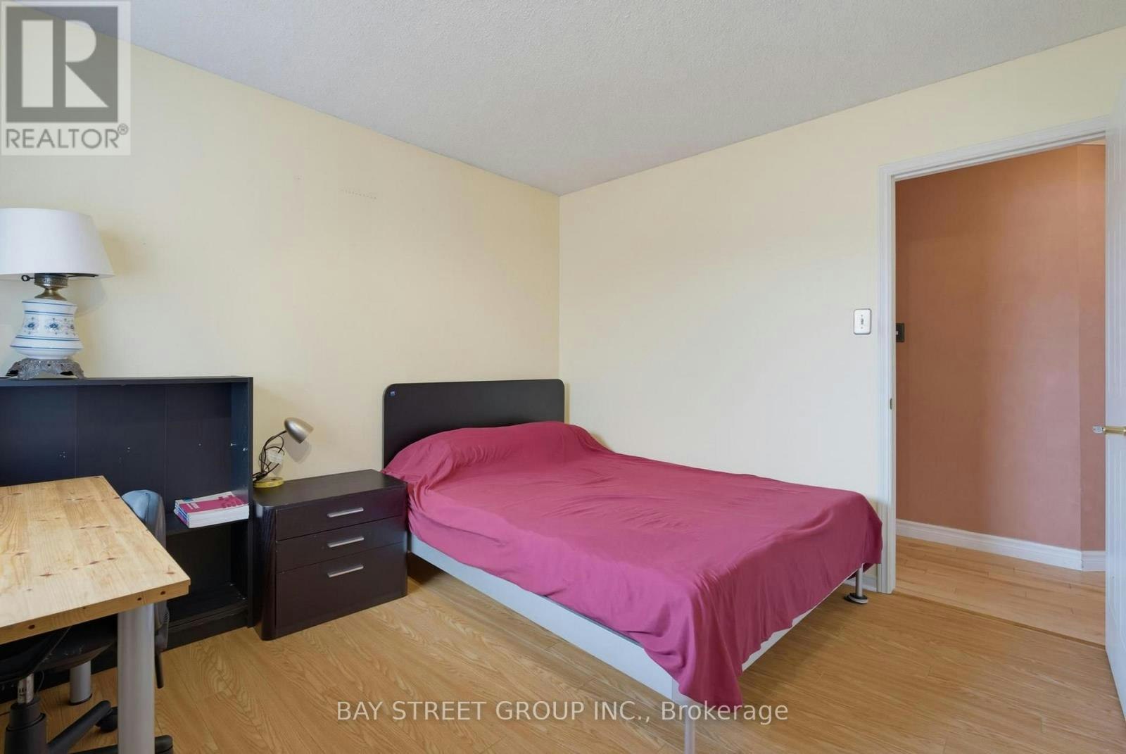 1019 Aldersbrook Road, London, ON, N6G 4L9 - 23
