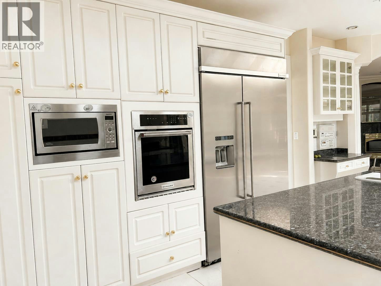 7288 Wiltshire Street, Vancouver, BC, V6P 5H5 - 3