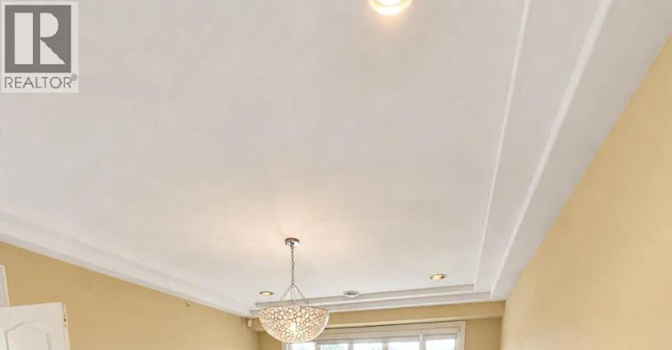 7288 Wiltshire Street, Vancouver, BC, V6P 5H5 - 9